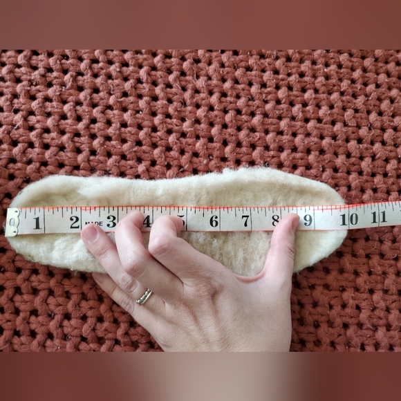 LlBean Boots, 8" tall women's size 7(fits like an 8) - Picture 7 of 8